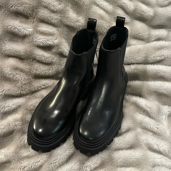 NWT Zara Lug Sole Boots - Picture 3 of 7